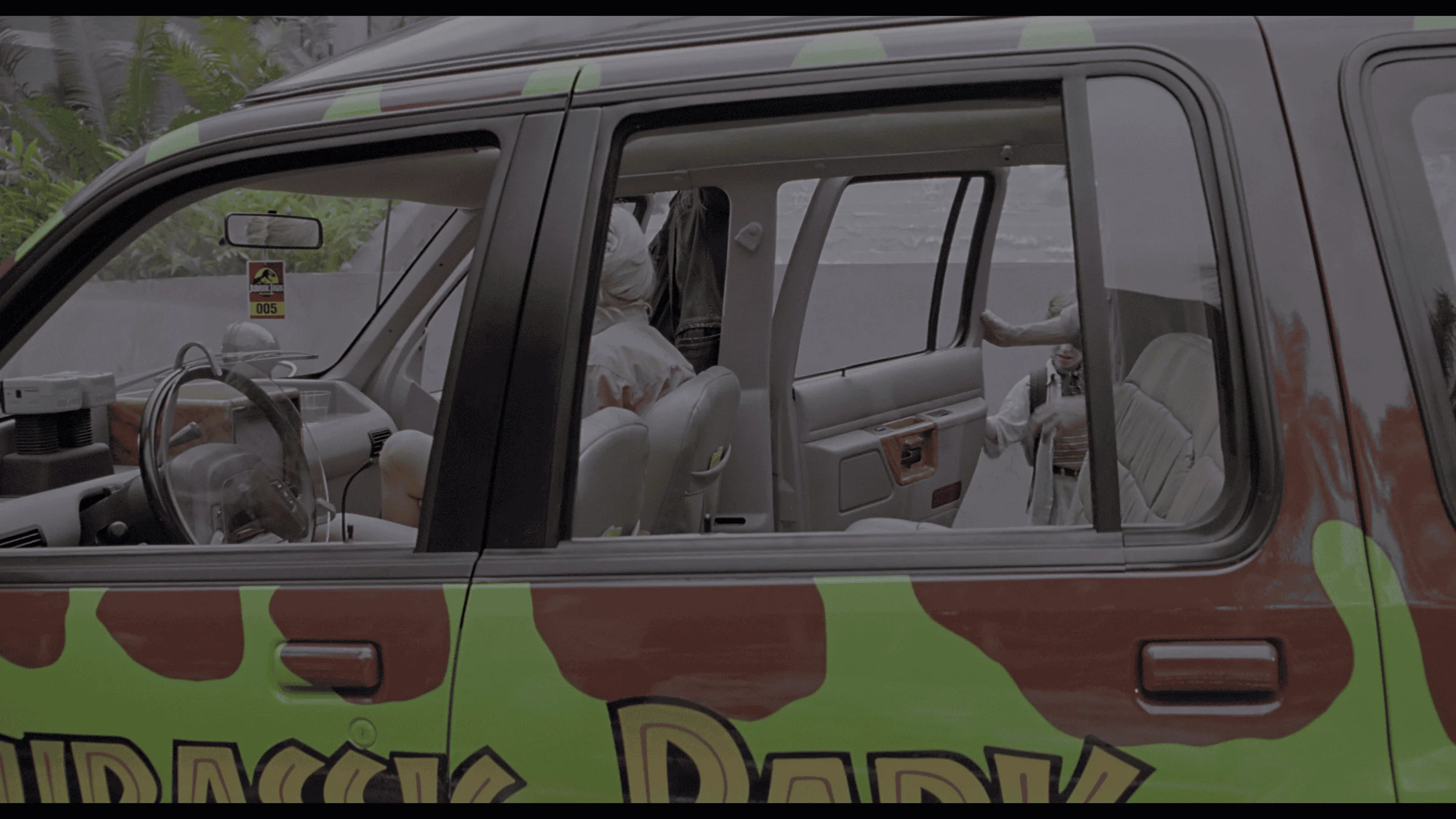 Cybercab Robotaxi Boring Company LVCC switches to FSD! vlcsnap-2022-04-01-20h09m08s121