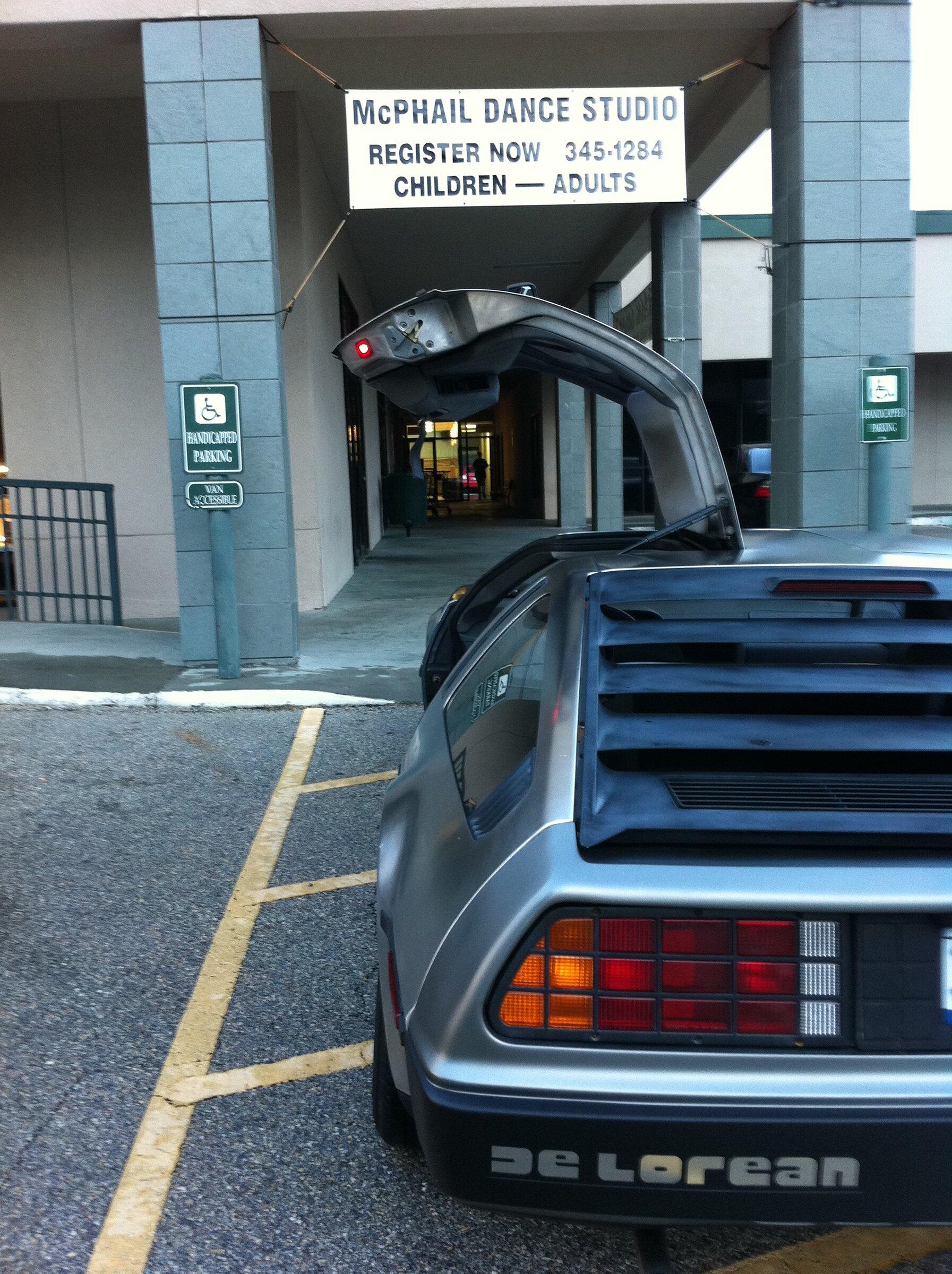 Cybercab Robotaxi Delorean 2023 EV 3F8442E9-3DBC-4EC8-B1F9-96D1A0310014