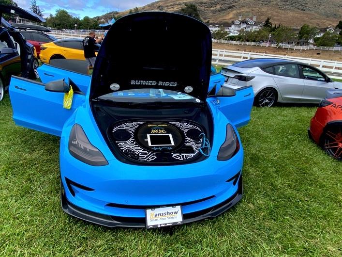 Cybercab Robotaxi Tesla Owners Takeover San Luis Obispo, CA August 6, 2022 a blue trunk-0011