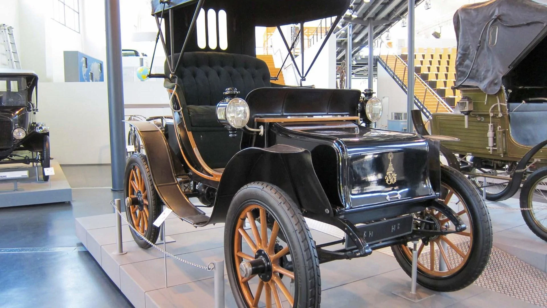 Cybercab Robotaxi Ford EV will gain access to Tesla Superchargers and come with standard NACS ports starting 2025! 1686842611535