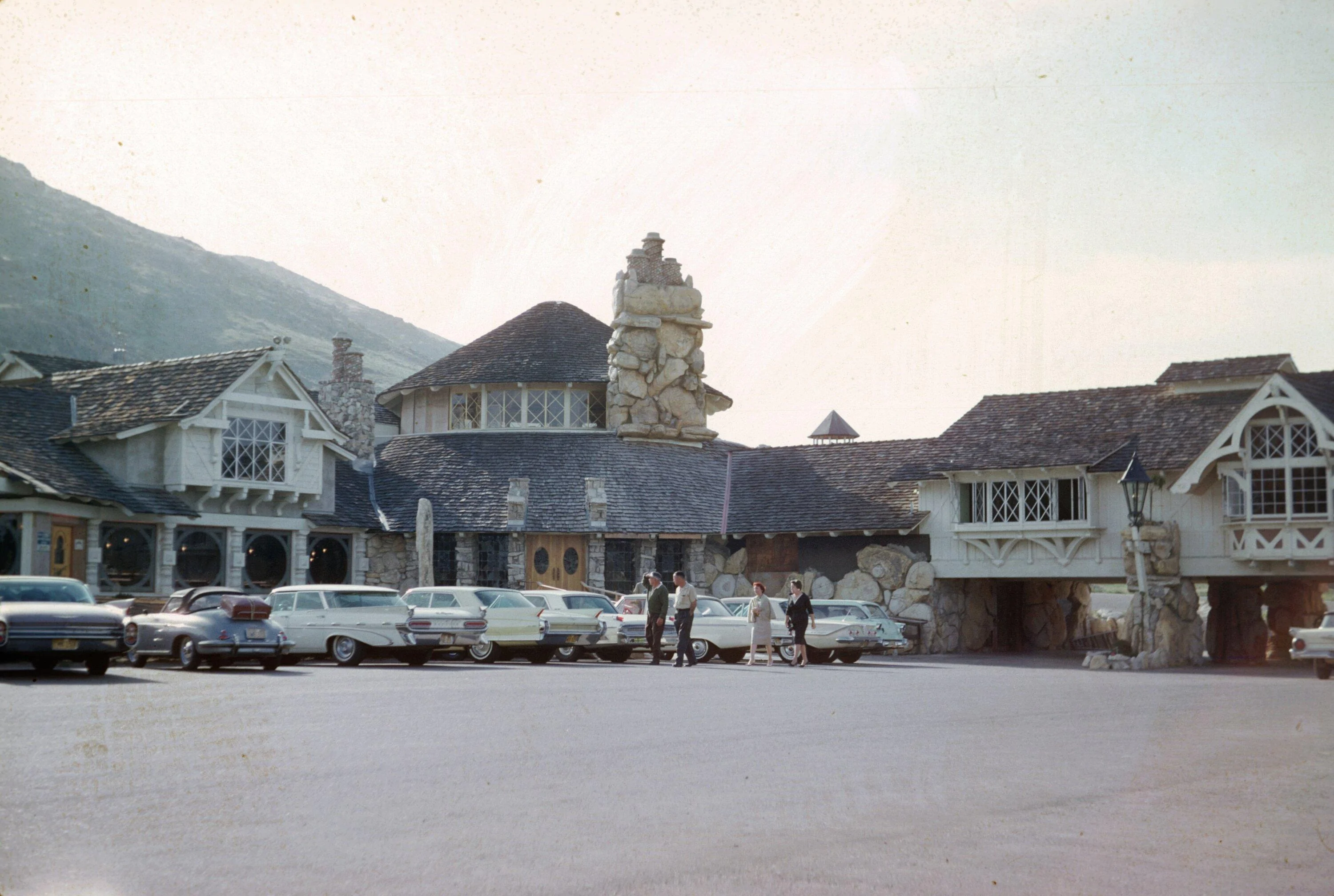Cybercab Robotaxi Tesla Dealership/Service coming to San Luis Obispo, California Slides_050
