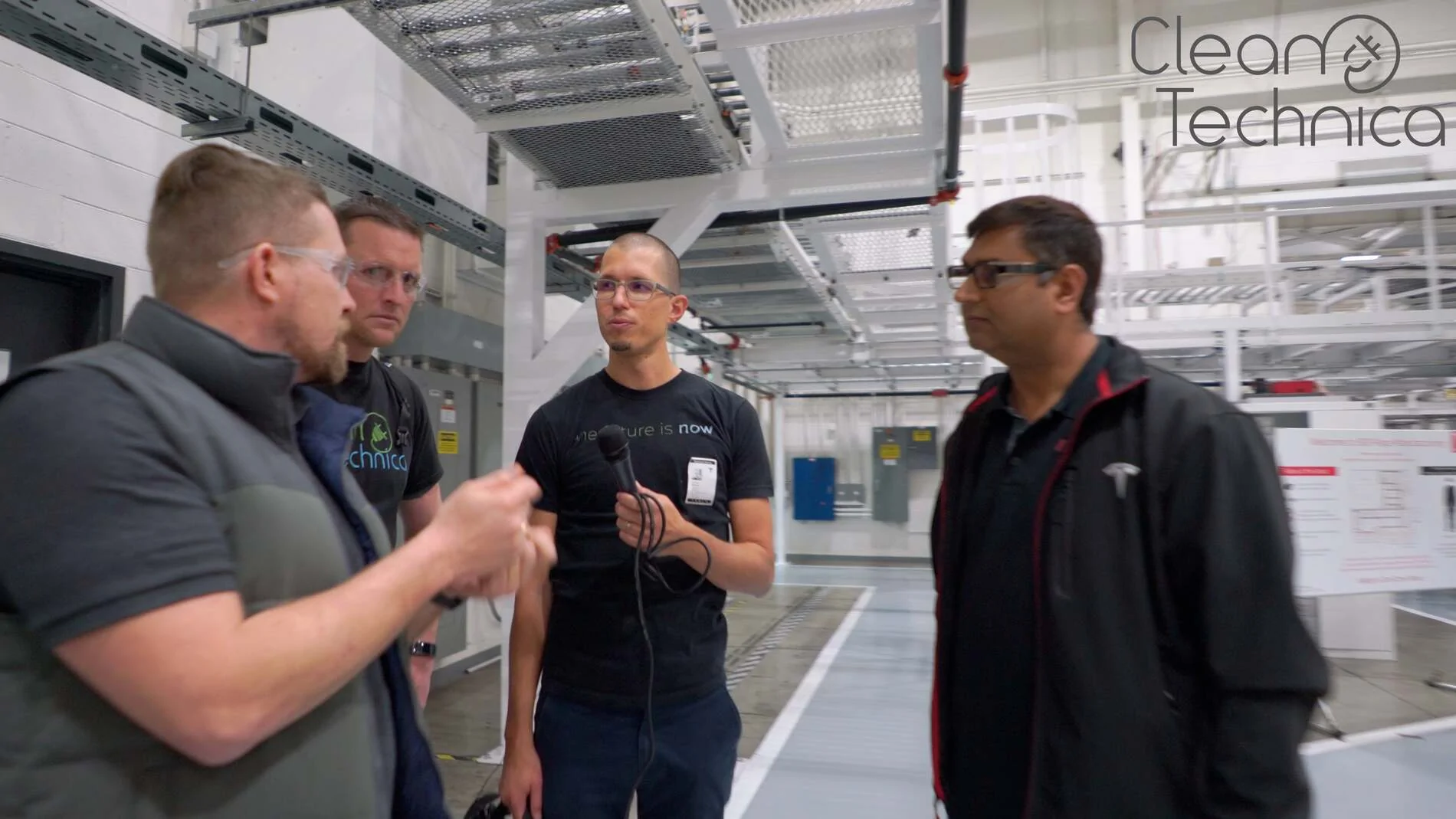 Cybercab Robotaxi Elon Musk: “Tesla’s Long-Term Competitive Advantage Will Be Manufacturing” Tesla-seat-factory-fresh-15