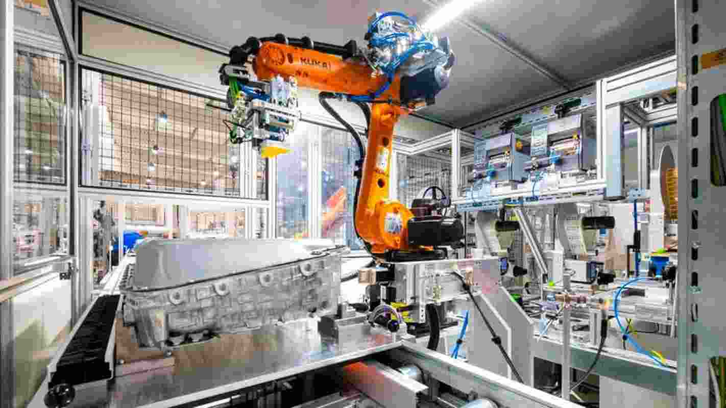 Cybercab Robotaxi Tesla saves battery assembly company from bankruptcy in new acquisition: report ATW-Automation-Tesla-Batteriezell-Fertigun