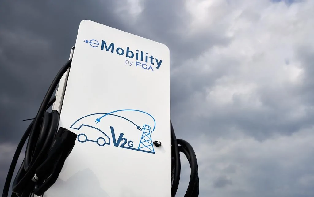 Cybercab Robotaxi The world’s largest Vehicle-to-Grid pilot system is here colonnina