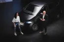 Cybercab Robotaxi Sono Unveils New Solar-powered Car Prototype eaks-cover-as-pre-production-prototype-thumbnail_5