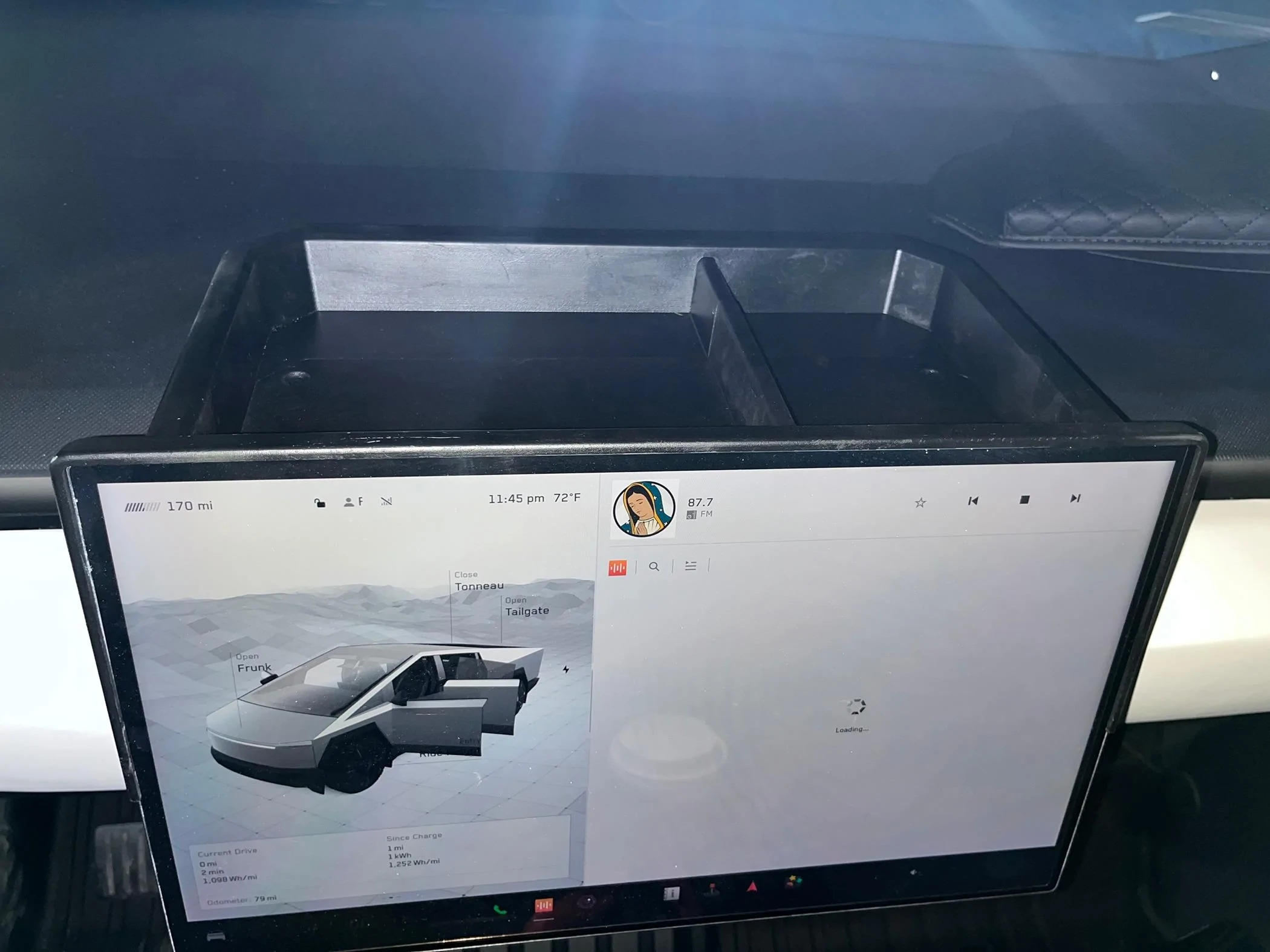 Cybercab Robotaxi ELECFRESH | Product Testing | The Cybertruck Dash Storage Tray IMG_1751