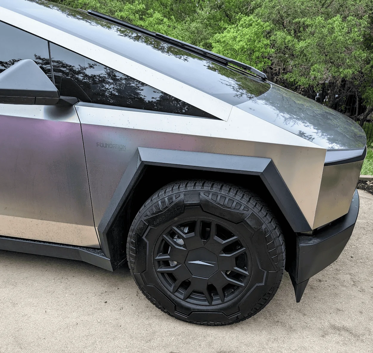 Cybercab Robotaxi Get what you need for your Cybertruck with BestEvMod, and let’s do a giveaway! 1714244928811-fo