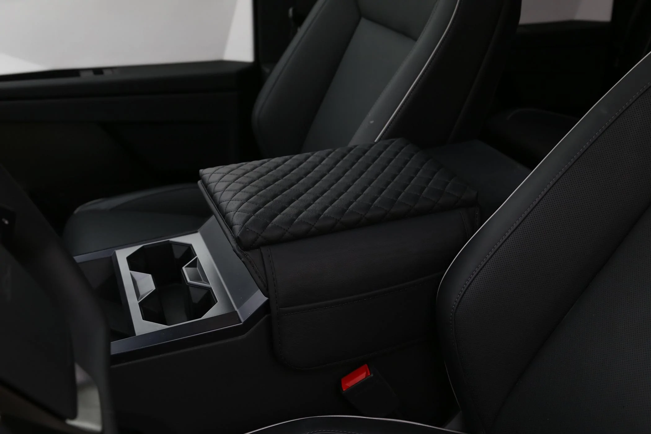 Cybercab Robotaxi [Elecfresh] Promotion For Armrest Cover! IMG_5816