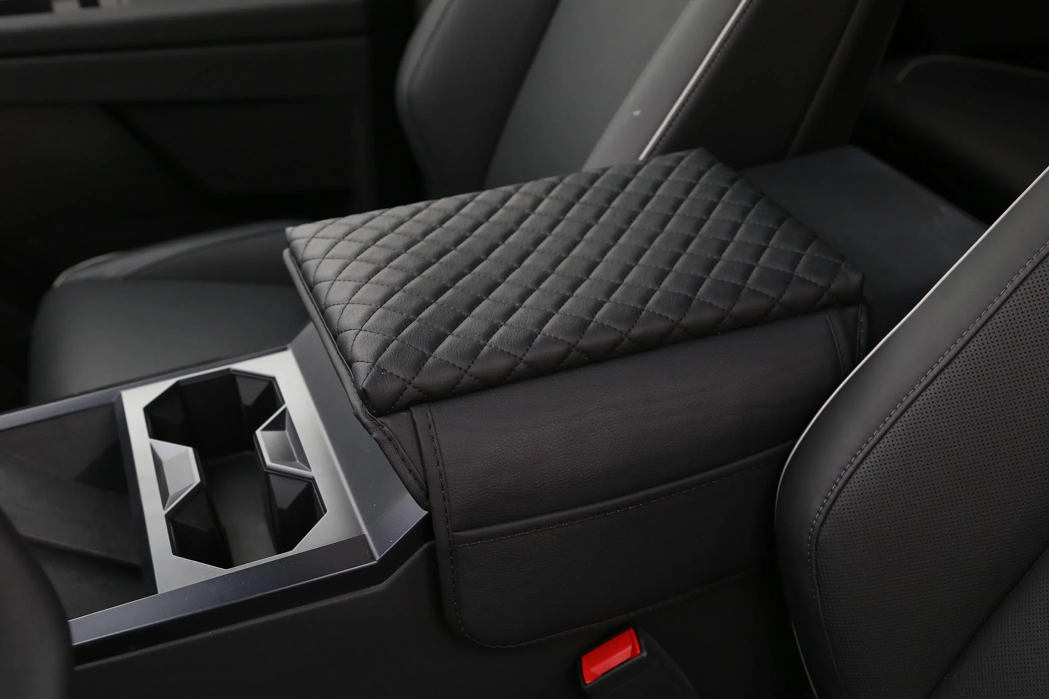 Cybercab Robotaxi [Elecfresh] Promotion For Armrest Cover! IMG_5823