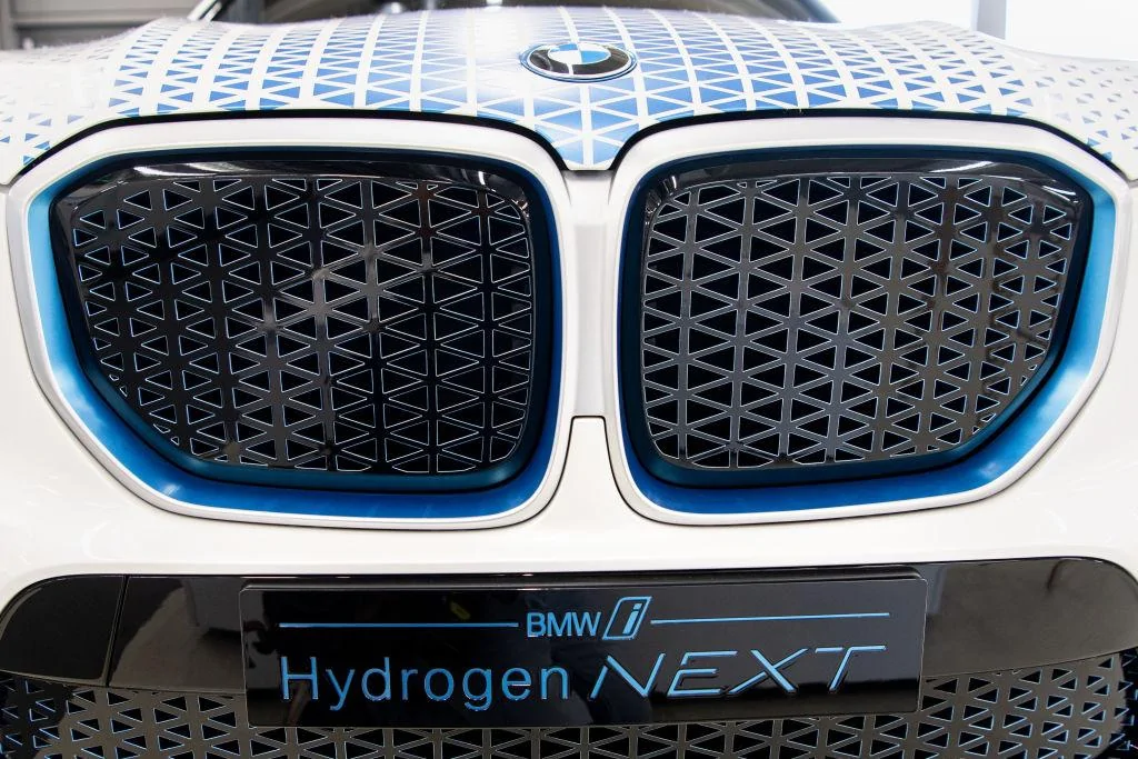 Cybercab Robotaxi Car groups throw spanner in works of EU’s hydrogen drive bmw-hydrogen