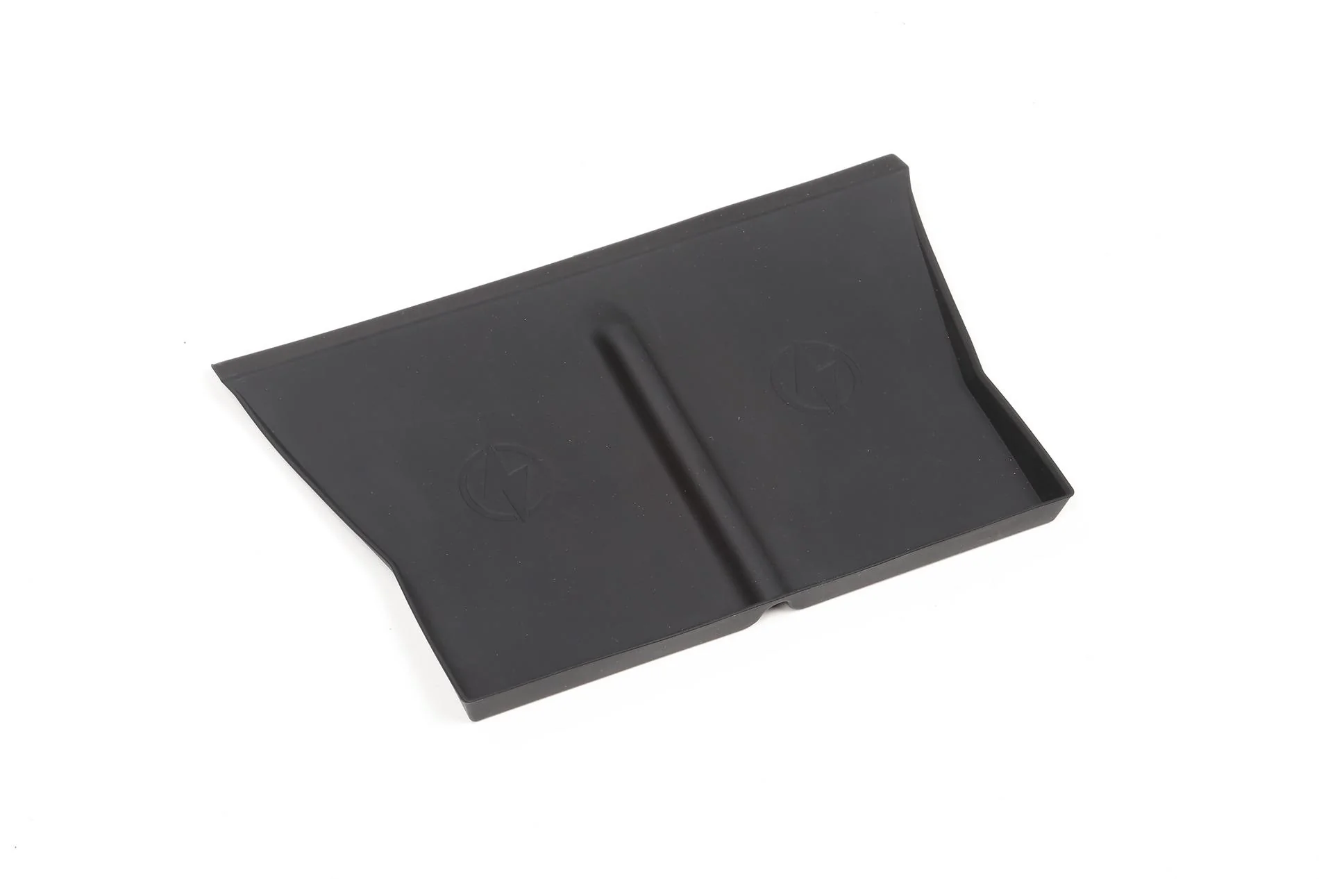 Cybercab Robotaxi Amazon Prime Day Shopping Guide Three: Wireless Charging Pad & Cup Holder IMG_2799