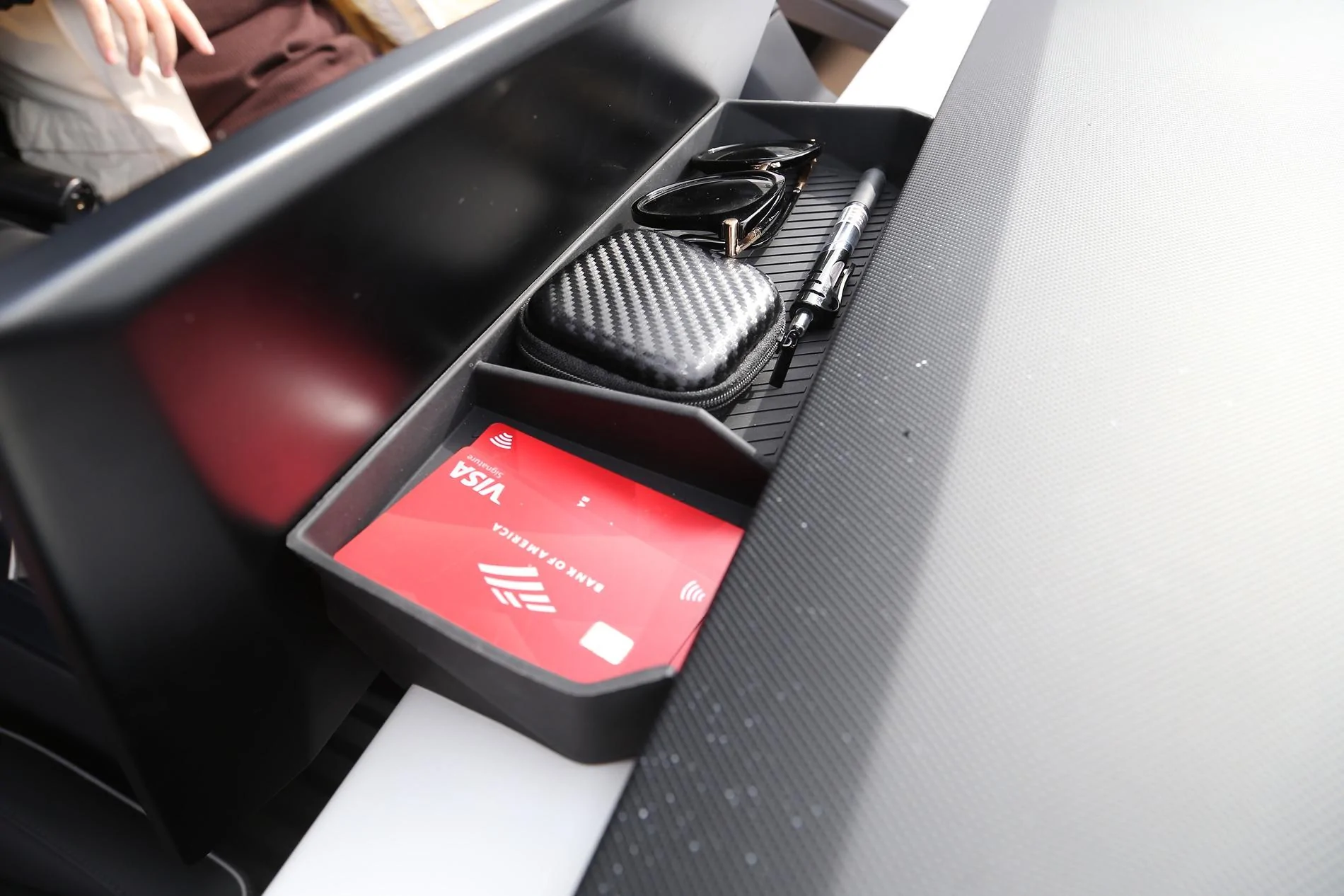 Cybercab Robotaxi Amazon Prime Day Shopping Guide Four: Storage, Cooler Bag, Protective Cover IMG_4417