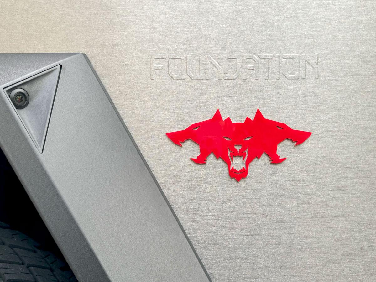 Cybercab Robotaxi ⚜️ Mirrored gold and gloss red Cyberbeast emblems now available emblem-red-foundation