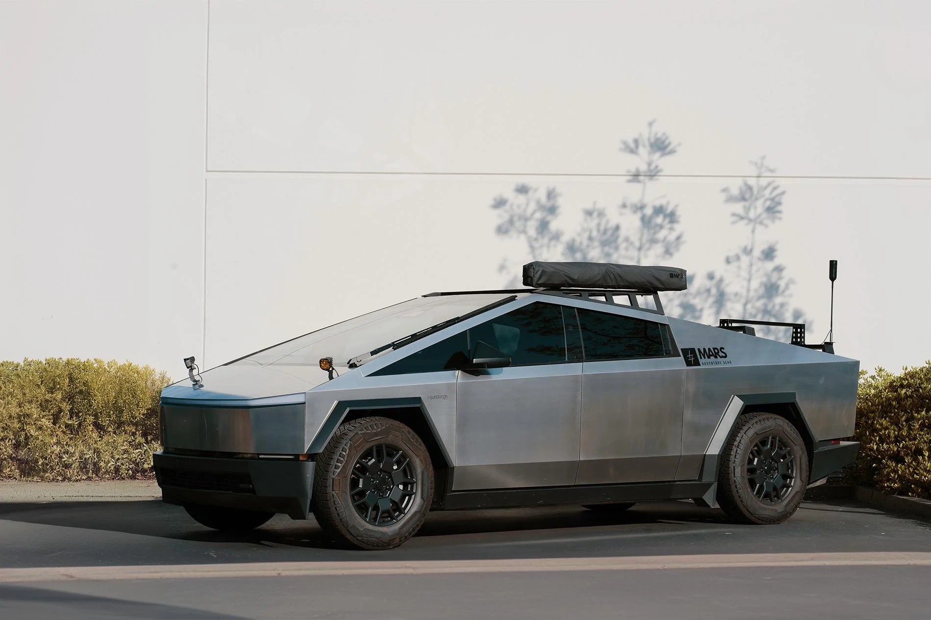 Cybercab Robotaxi Mars Adventure Gear: New Products, New Website, New Cybertruck Experience! DSC08739-Edit