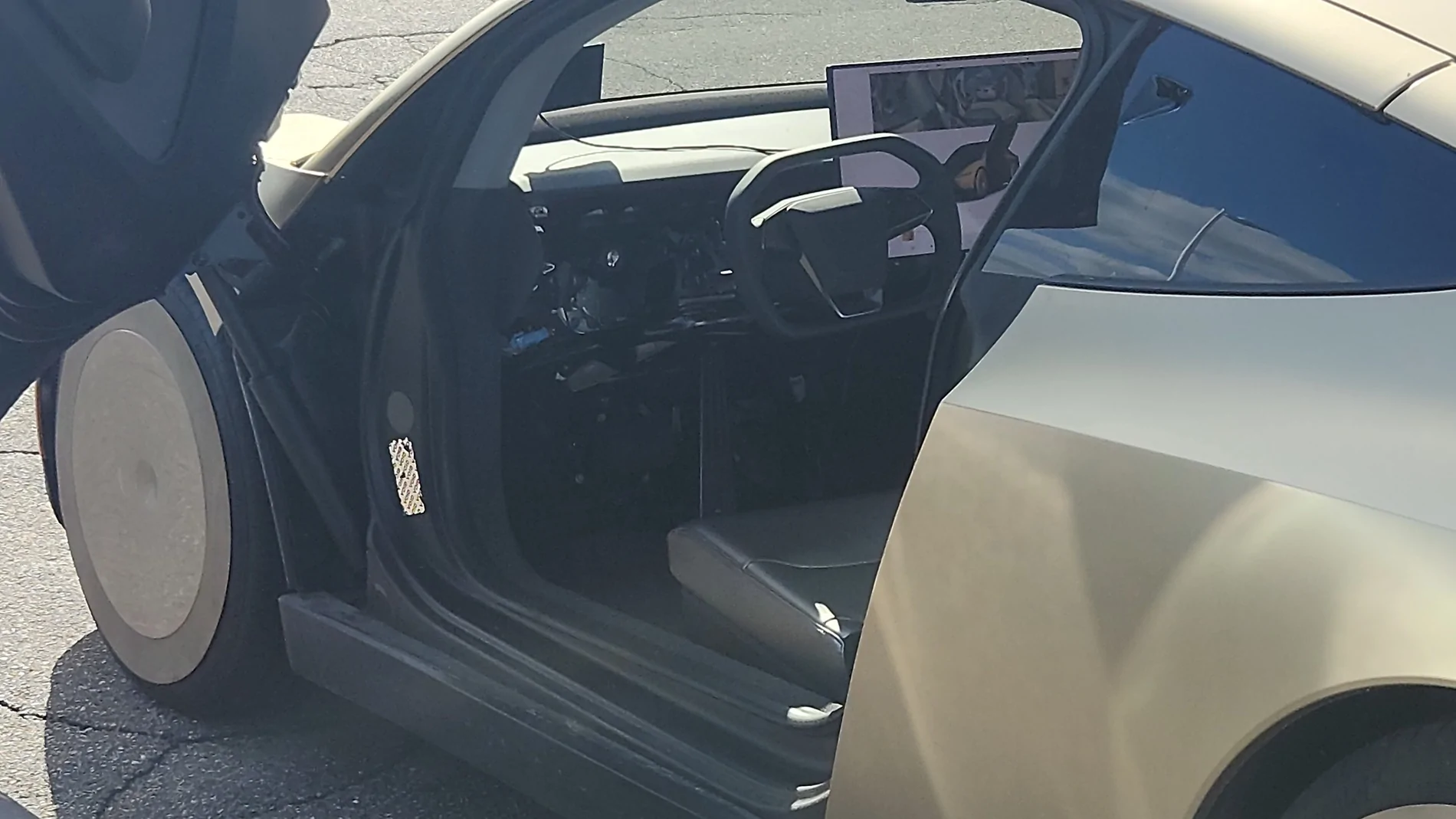 Cybercab Robotaxi Cybercab Spotted in Detroit at Supercharger 20260428_172242