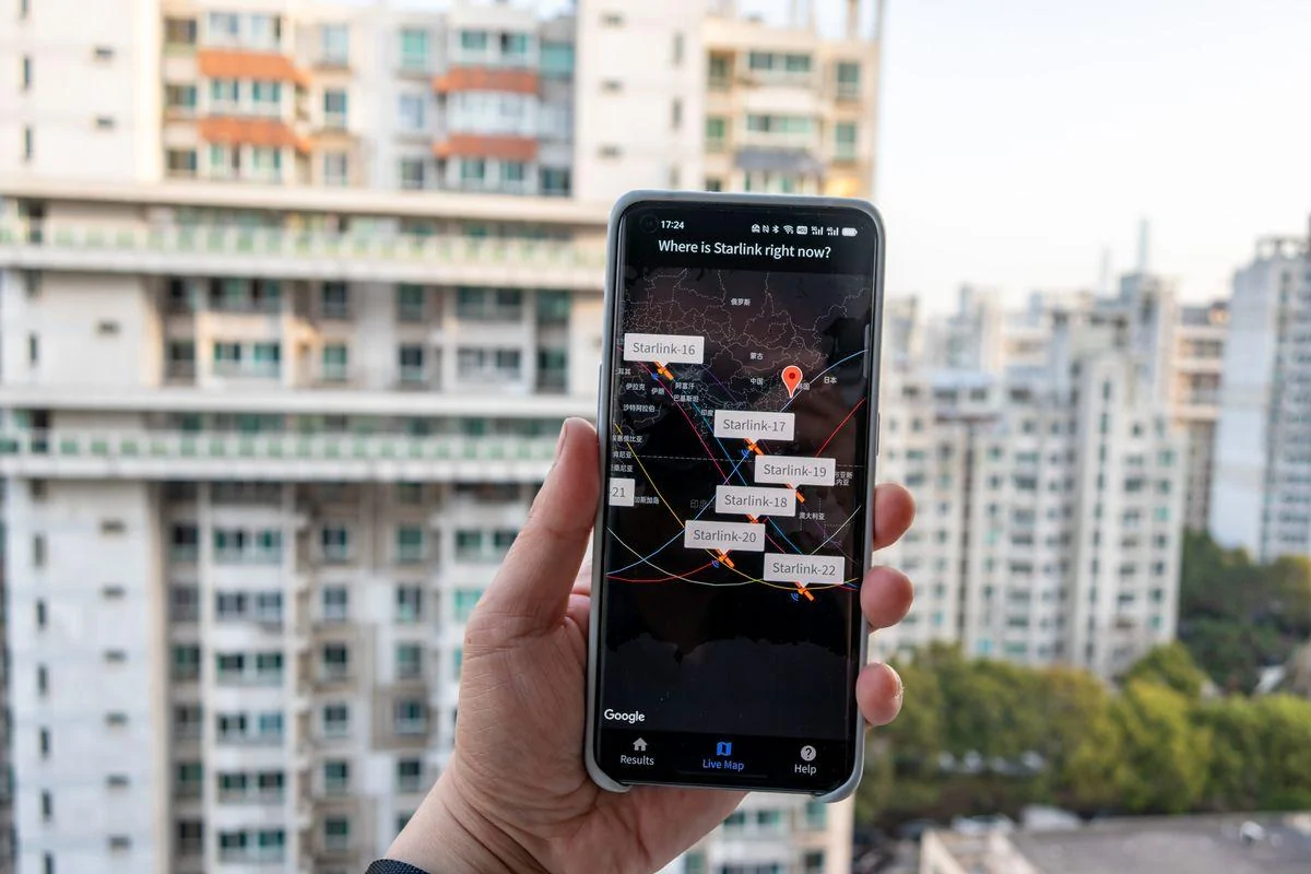 Cybercab Robotaxi Elon Musk says Starlink internet service should be ‘fully mobile’ by the end of this year 1231999016.0