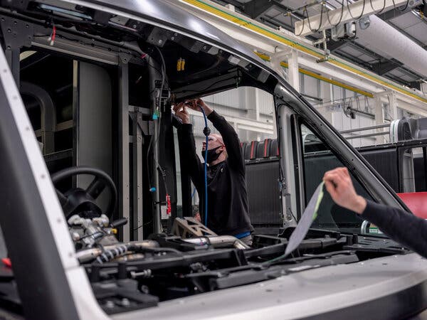 Cybercab Robotaxi Arrival Developing Electric Vehicles Without Assembly Line _c88b1c15-2bbd-4d1b-95dc-9a7947a891c7-articleLarge