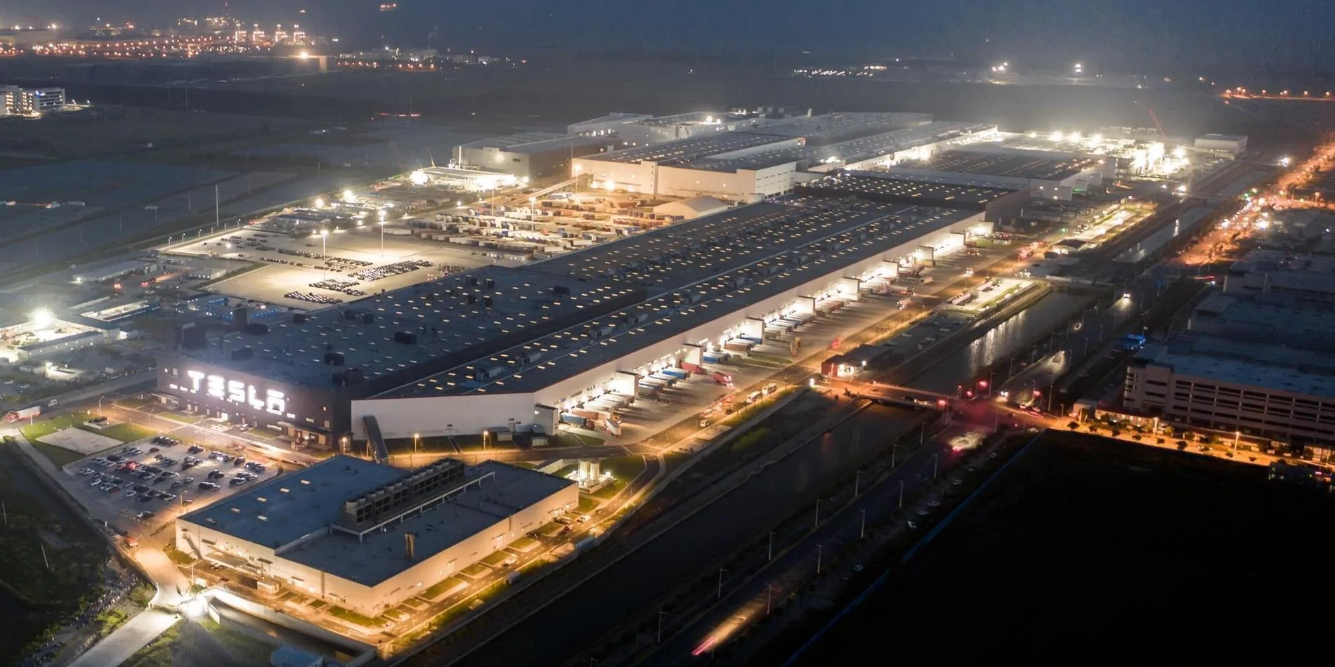 Cybercab Robotaxi Tesla is adding an EV parts recycling facility to Gigafactory Shanghai Q4-2020-Tesla-Giga-Shanghai-1-c