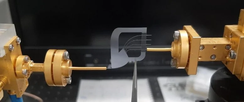 Cybercab Robotaxi A Terafactory with 6G 1 Tbs(Terabit per send) wireless at THz frequencies Silicon-Multiplexer-Experimentation-777x326