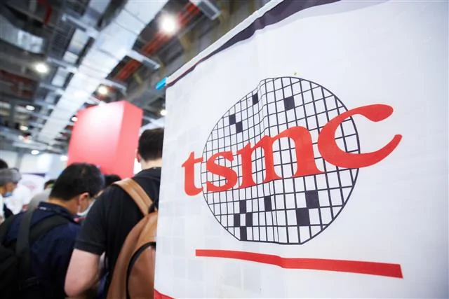 Cybercab Robotaxi Tesla Semiconductors? 1_