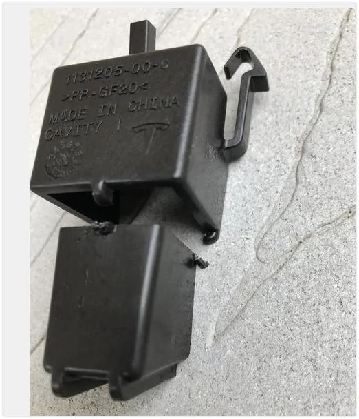 Cybercab Robotaxi Frunk failure part in Model 3, hope its fixed for Cybertruck damage 2