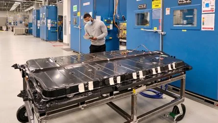 Cybercab Robotaxi NC Mine Delay Could Affect Tesla's 2022–2023 Lithium Supply ultium-battery-pack