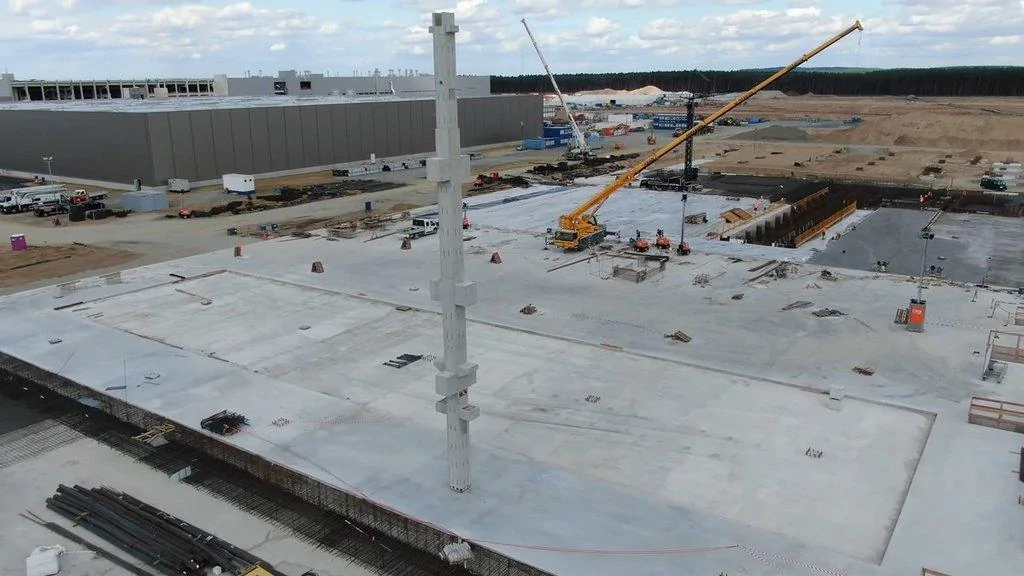Cybercab Robotaxi Tesla Battery Factory at Giga Berlin Gets First Reinforced Concrete Pillar as Construction Progresses 4_4df282fb-c448-4aa9-a73f-0fd62af53e7f_1024x1024