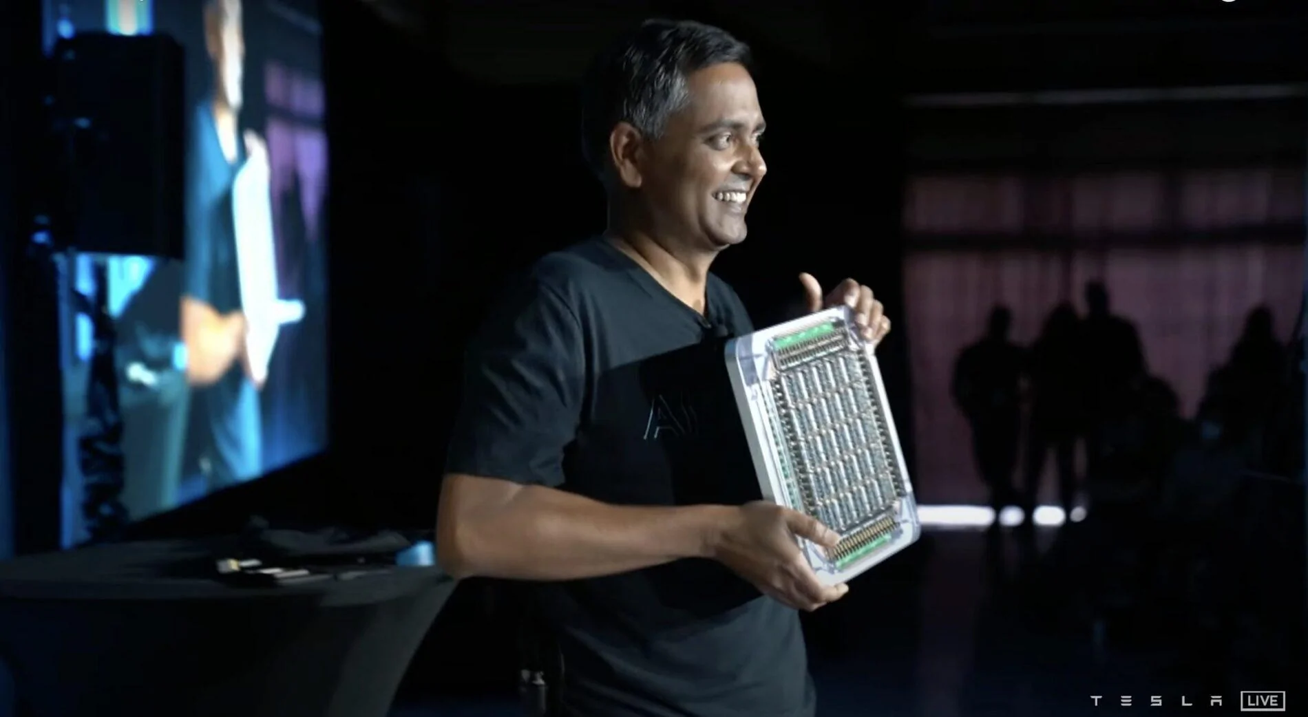 Cybercab Robotaxi Is Tesla AI going to a precogs decision-making structure like in Minority Report? Tesla-dojo-supercomputer-chip-4-scaled