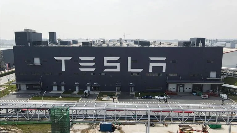 Cybercab Robotaxi Tesla: A Justification For A $3T Company medium_image_1311107776