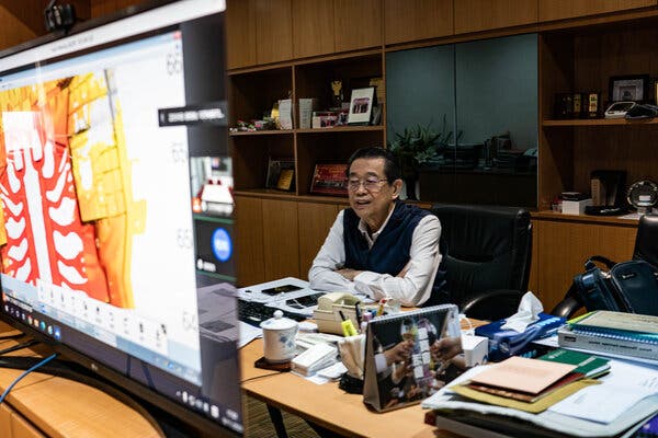 Cybercab Robotaxi NYT - How Tesla Helps China's Firms Compete With the U.S. _690a45d2-e0f3-4481-8985-c70913eadbcc-articleLarge