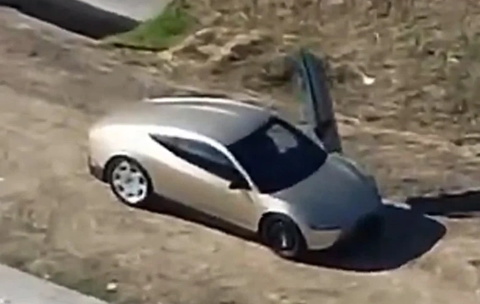 Cybercab gets frameless windows and longer doors