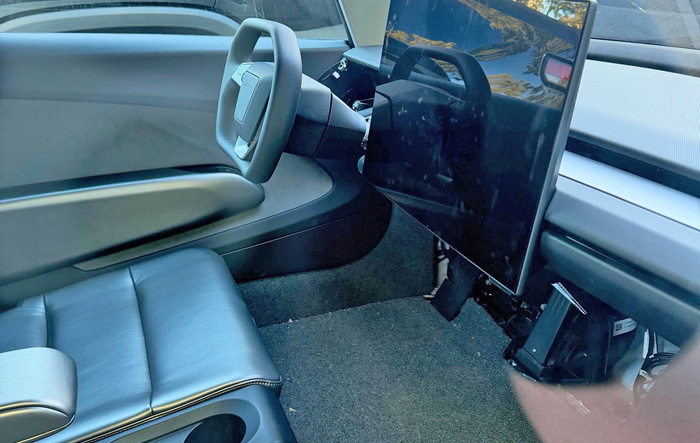 Steering wheel equipped Cybercab (photos). Using Cybertruck steering wheel